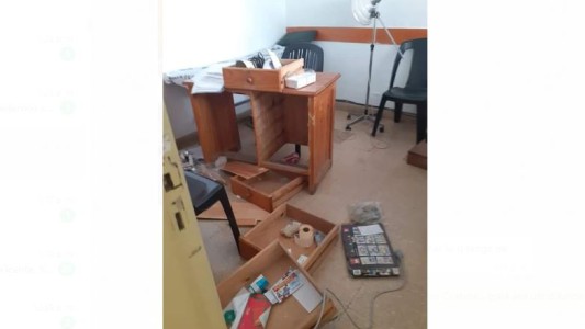 Robo y daño por mayor: desvalijaron el centro de jubilados en Residencial América