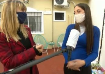 La maestra que ayuda a todo un barrio