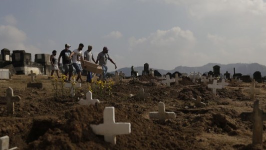 Coronavirus en Brasil: registran 1.188 muertes en las últimas 24 horas, un nuevo récord diario