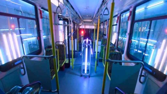 La Plata: implementarán luz ultravioleta en unidades de transporte público