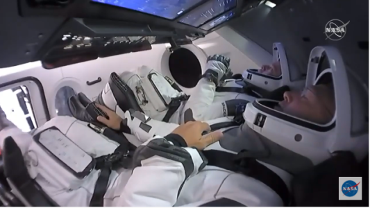 SpaceX y NASA posponen el lanamiento debido al mal tiempo