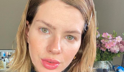 El desnudo de la China Suárez para mostrar su pancita de embarazada