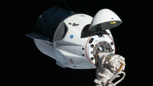 Lanzamiento de la NASA y SpaceX: la nave Crew Dragon se acopló con éxito a la Estación Espacial Internacional