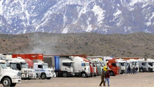 Mendoza: los camioneros sólo podrán pernoctar en paradores designados
