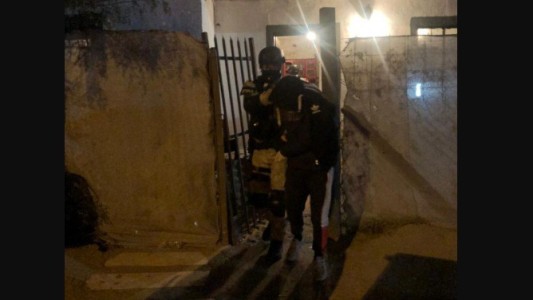 Narco, pero respetuoso del aislamiento: vendía drogas sólo en horario comercial habilitado por el COE