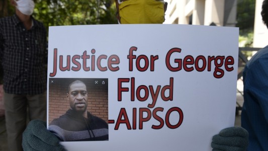 Autopsia a George Floyd reveló que se contagió el coronavirus