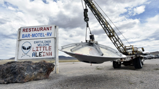 Nueva filtración de Anonymous: Área 51, aliens y un inminente ataque