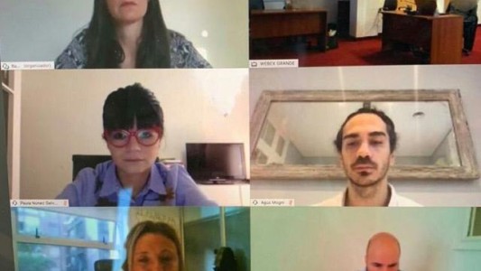 Primer juicio oral online con sentencia: 5 años de prisión por compartir imágenes de abuso sexual infantil por WhatsApp