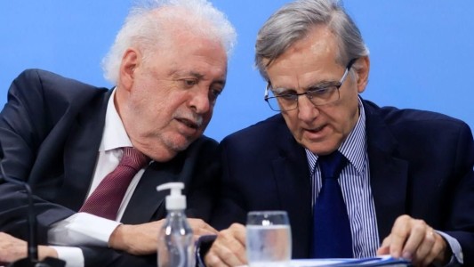 Infectólogo que asesora al Gobierno: "No va a haber marcha atrás a la Fase 1"