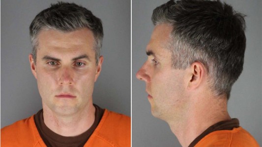 Liberaron bajo fianza a uno de los policías involucrados en el asesinato de George Floyd