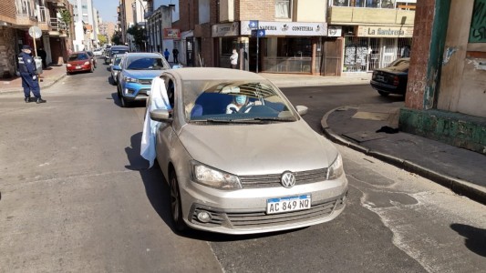 Marcha de odontólogos cordobeses: reclaman por aranceles y costos no cubiertos por obras sociales