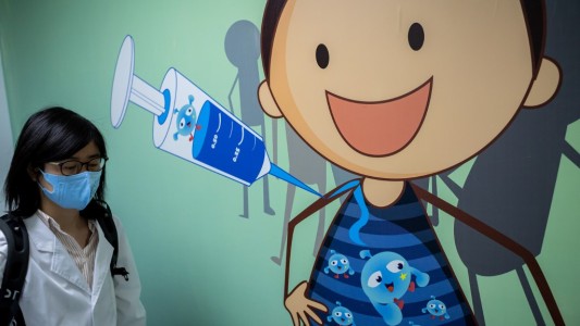 Según informe preliminar, vacuna china contra el coronavirus es efectiva en más de 90%