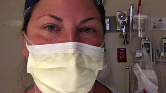 El drama de la mujer que se contagió coronavirus dos veces: "Me golpea como una tonelada de ladrillos"