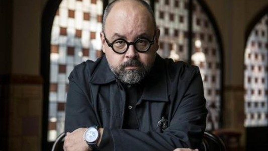 Murió el escritor español Carlos Ruiz Zafón, autor de "La sombra del viento"