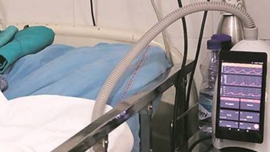 Familia de un paciente desconectó su respirador para enchufar un aire portátil: murió