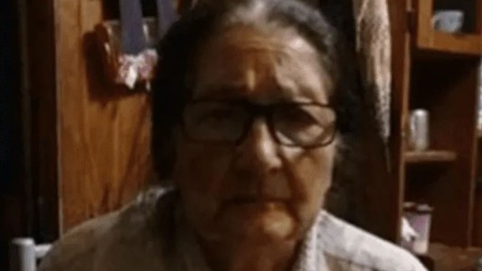 Golpean con un martillo en la cabeza a una anciana para robarle en Merlo y se encuentra grave