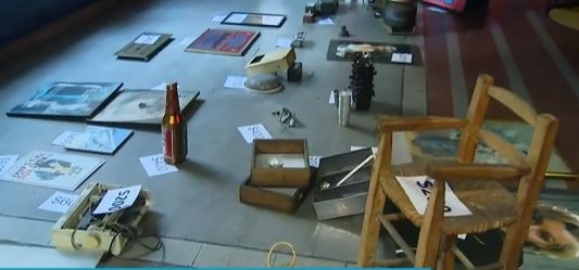 Tras 26 años, un bar cierra y remata todo para indemnizar a sus empleados