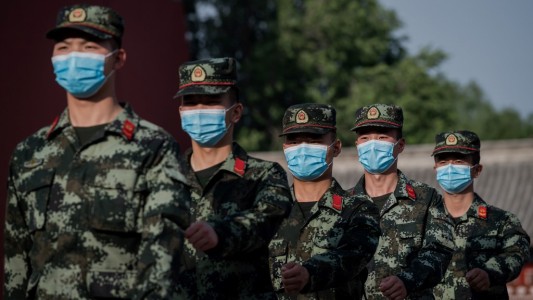 Coronavirus: China aprobó una vacuna para uso de su Ejército