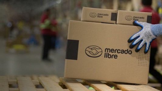 Mercado Libre reanudó la entrega de 200 mil paquetes acumulados tras el bloqueo de camioneros