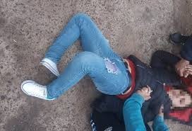 VIDEO: le fracturó una pierna para robarle el celular en Glew