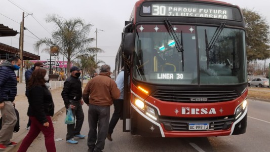 El transporte urbano salió a la calle y habrá "paz" por 3 meses