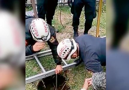 Un nene de 2 años murió al caer en un pozo de 80 metros en un parque de Lima