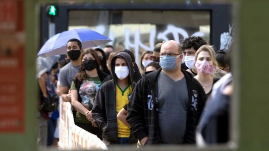 Coronavirus en Brasil: nuevo récord de contagios con 72.377 positivos diarios