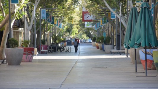 Corrientes y San Juan no suspenderían las reuniones sociales de hasta 10 personas