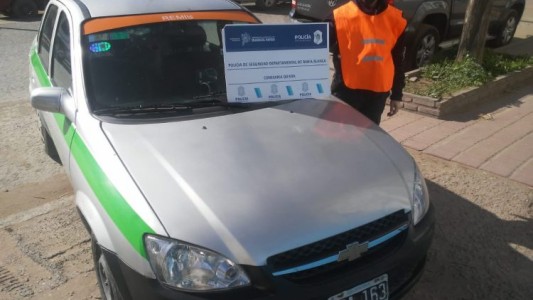 Video: un remisero quedó grabado mientras robaba una maceta