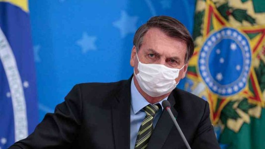 Bolsonaro se considera la prueba viviente de la eficacia de la cloroquina contra el coronavirus