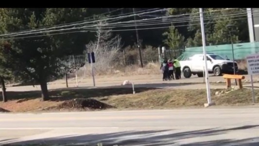 Bariloche: detuvieron a una mujer que salió a pasear el perro