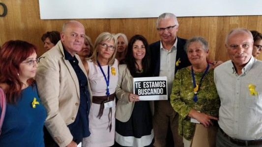 Una argentina acompaña la búsqueda de bebés robados en España