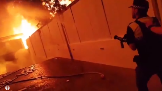 VIDEOS Y FOTOS: un muerto y nueve heridos en un pavoroso incendio en un hotel de Marbella