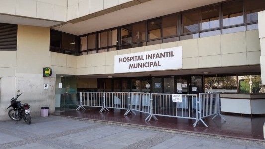 Hisopado masivo al personal del Hospital Infantil: un niño murió por otra causa, pero dio positivo de Covid-19