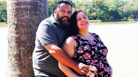 Rompieron la cuarentena para organizarle un baby shower sorpresa: se contagió coronavirus y murió tras dar a luz