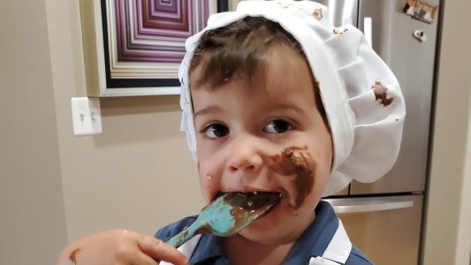 Video: Cade, el pequeño cocinero que se volvió viral