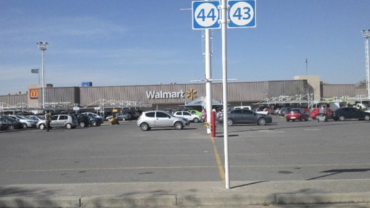 Cierran WalMart de avenida Colón por caso positivo de Covid-19