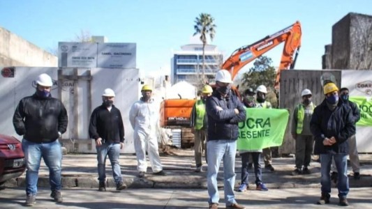 La Uocra inició una "huelga a la japonesa" en Mar del Plata