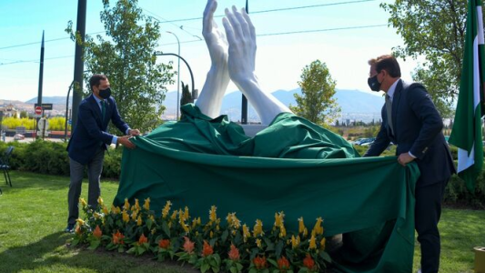 FOTOS: Granada ya tiene su aplauso eterno, inauguró el monumento a los esenciales de la pandemia