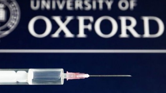 Se reanudan los ensayos clínicos de la vacuna de Oxford en el Reino Unido