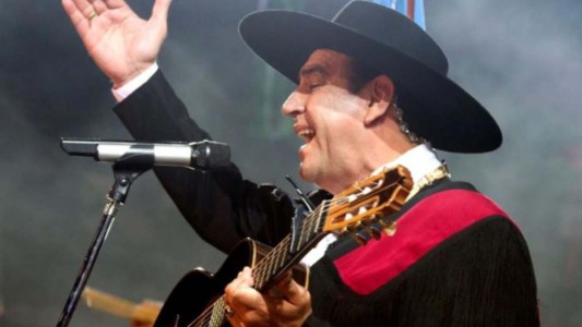 Internaron en terapia intensiva al Chaqueño Palavecino: tiene coronavirus