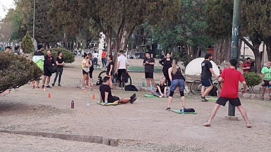 Comenzó la restricción de circulación de 20 a 6 de la mañana