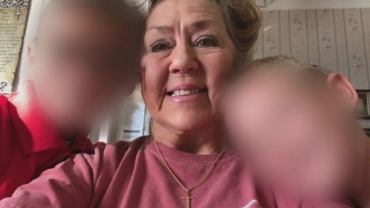 Dos nenes convivieron una semana con el cadáver de su abuela