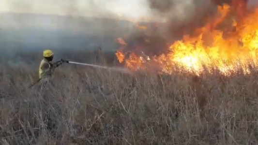 Incendios en Córdoba: Alerta amarilla por el avance del fuego