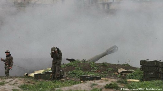 Armenia denuncia intento de genocidio en Nagorno-Karabaj