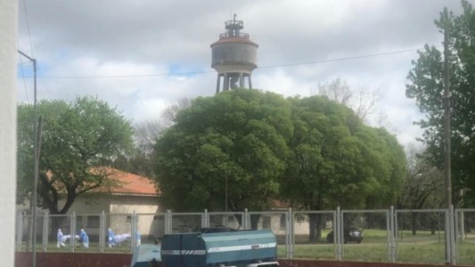 Rosario: suman un container refrigerado en el Hospital Eva Perón porque se saturó la morgue