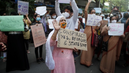 A modo de protesta, familiares de una nena violada y asesinada exhibieron su cadáver en la calle