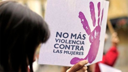 La línea 144 contra la violencia de género recibió más de 74 mil consultas