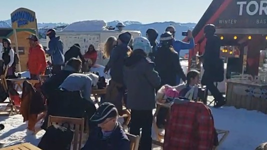Los esquiadores que violaron la cuarentena en Chapelco, deberán hacer donaciones