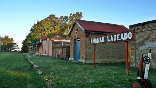 Desplazan a un comisario por participar de una fiesta clandestina en Santa Fe